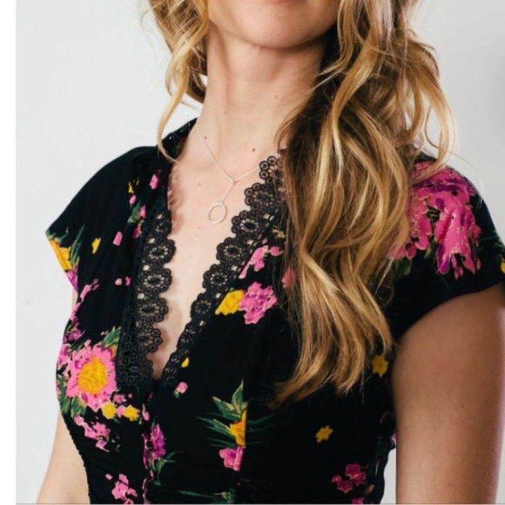 FREE PEOPLE Alora Black Floral Print Mini Dress sz 4 Women's Minidress - Picture 4 of 16